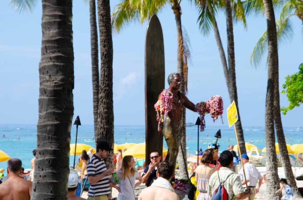 Waikiki Beach - Duke Kahanamoku statue